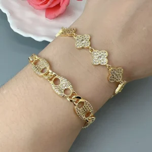 Fashion Pig Nose Four Leaf Clover Charm Bracelet Metal Crystal Rhinestone Bracelets for Women Jewelry