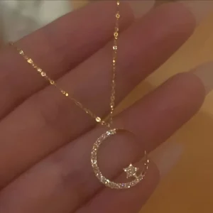 Fashion Shining Inlaid Crystal Moon Pendant Necklace Women Delicate Luxury Temperament Wedding Banquet Jewelry Accessories
