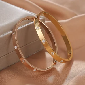 Fashion Simple Charm 316 Stainless Steel PVD Plating Waterproof Zirconia Bracelet