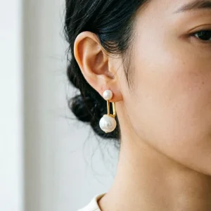 Fashion Stainless Steel Imitation Pearl Stud Earrings Women Simple Round Bead Back Closure Trendy Party Jewelry
