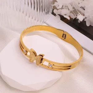 Fashion Style Bracelet Titanium Steel Jewelry Butterfly Shaped with Crystal Luxury Jewelry for Women Gift Gold Party