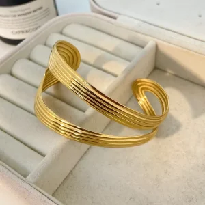 Fashion Texture Line Open Bangle Joyas De Acero Inoxidable Al Por Mayor Titanium Steel Plated 18K Gold Exaggerated Bracelet