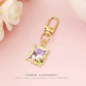 Fashion Trend 3D Shape Metal Keychain with Embossing Printing for Women Girls Enamel Keyring Baroque Style Gift for Birthday