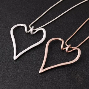 Fashion Trendy Necklace Women Alloy Long Snake Chain Heart Pendant Necklace For Lover Gift
