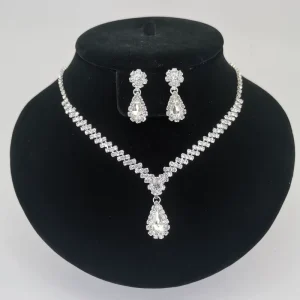 Fashion Water Drop Shape Pendant Necklace Earring Set Glitter Bling Full Rhinestone Wedding Jewelry Sets