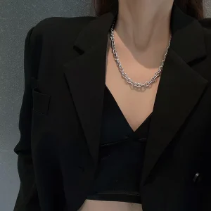 Fashion Women Cuban Link Necklace Thick Chain Hip Hop Necklace Personality Clavicle Necklace