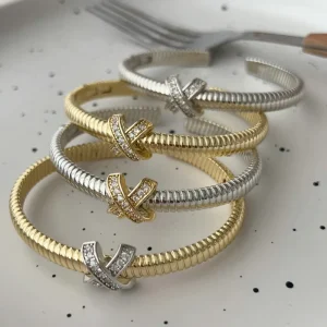 Fashion Women Ribbed Open Bangle Micro Pave Cross Zircon Bracelet European American Niche Design Jewelry