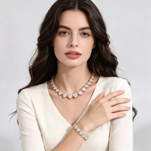 Fashion Women’s Love Design Alloy Electroplated Colorful Glass Rhinestone Gemstone Necklace & Bracelet Set