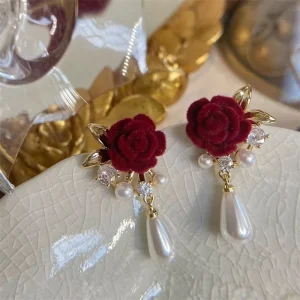 Fashion Women’s Red Velvet Flower Diamond Stud Earrings Trendy French Style with Rhinestone Zircon Pearl for Anniversary