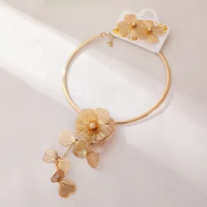 Fashion Women’s Zinc Alloy Gold Flower Drop Earrings Necklace Jewelry Set for Wedding