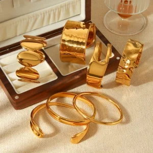 Fashion Wrist Accessories Designer Wide Bracelet Stainless Steel Bracelet Jewelry Bracelet Women’s Fashion Hand Jewelry