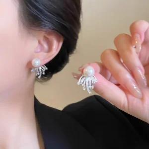 Fashion Zircon Fireworks Luxury Zircon High Exquisite Commuter Daily Pearl Fashion Accessory Stud Earrings