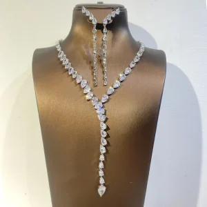 Fashion Zircon Pendant Choker Water Drop for Women Vintage Clavicle Chain Crystal Collar Necklace Bridal Jewelry Sets Gift
