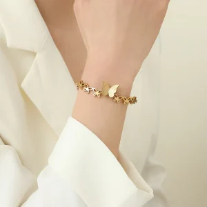 Fashionable Commuter Gold Plated Wings Butterfly Group Titanium Steel Stainless Steel Bracelet Hand Accessories Small Fresh