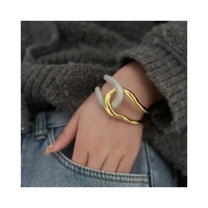 Fashionable Industrial Style Irregular Cross Design Open Cuff Bracelet Personalized Metal Accessories Trendy Fashionable Jewelry