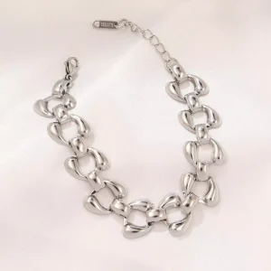 Fashionable Lady Punk Spliced Water Drop Bracelet 18K Gold plated Hollow Stainless Steel Bracelet Factory
