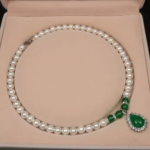 Fashionable Office Banquet Imitation Shell Pearl Necklace Women’s Bead Water drop Style Agate Pendant Gift Mother’s