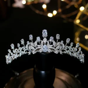 Fashionable Princess Zircon Tiaras Sweet 16 Girls Simple Wedding Hair Accessories Women Bridal Crowns Crystals Tiaras
