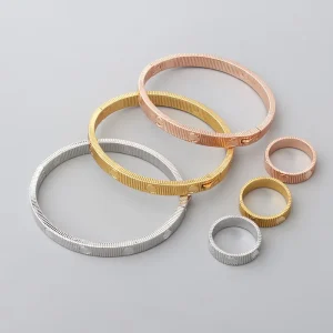 Fashionable and Simple Endless Striped Strap Bracelet Ring Set Temperament Men and Women High End Couple Ring