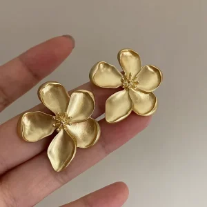 Fashon Flower Gold Earring for Jewelry Shop N81155