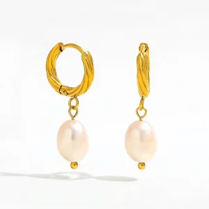 Fenny High End PVD 18K Gold Plated No Fade Fashion Elegant Pearl Dangle Vintage Huggie Earring Stainless Steel Jewelry