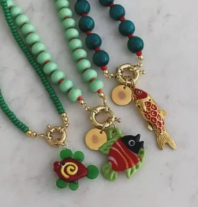 Fish Charms Different Colored Beads Choker Necklace for Women Gifts Trending Bohemian Handmade Natural Stone Jewelry
