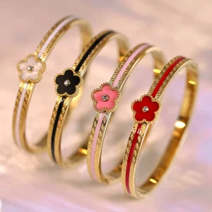 Five Flower Cluster Bracelets 18k Gold Plated Stainless Steel Floral Fashion Jewelry