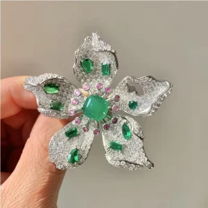 Flower Brooch Retro Palace Style Five-leaf Bauhinia Brooch Gemstone Fine Fashion Jewelry