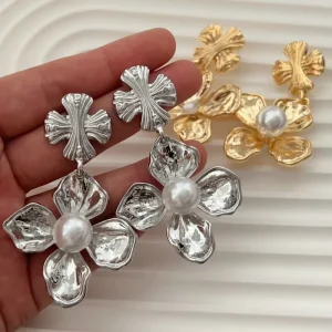 Flower Chunky Pearl Drop Earrings