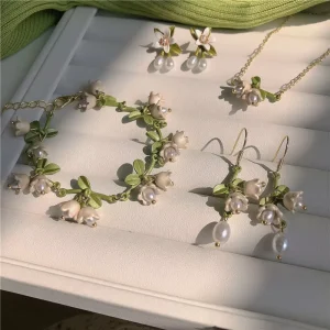 Flower Pendant Necklace Sweet Pearl Necklace Earring Adjustable Bracelet Jewelry Sets Women