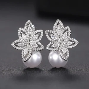 Flowers Design Sparkling Zircon Pearl Dangle Earrings for Engagement Silver Plated Pendant Earrings Women