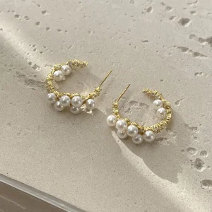 French Gentle Versatile Geometric Pearl Ear Studs Indie Fashion Designed Silver Post Imitation Pearl Autumn Winter Vintage Party