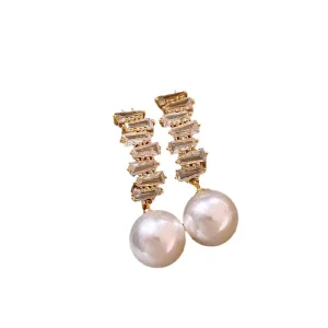 French Imitation Pearl Earrings for Women Small Unique Light Luxury Ear Accessories