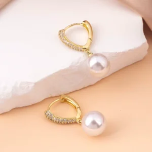 French Trendy High End Luxury Women’s Elegant Stud Earrings Heart Shaped Zircon Pearl Ear Clips Korean Japanese Niche Fashion