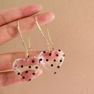 Fresh Ripple Heart shaped Earrings Simple and Elegant Fashionable and New style Heart shaped Earrings for Ears