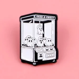 Funny Cute Ghost Claw Machine Brooch Pin Cartoon Zinc Alloy Casting Clothing Accessories