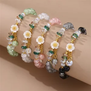 Glass Bead Bracelet with Flower Glass Pendant Jewelry for Women