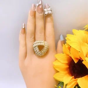 Gold Hollow Pearl Statement Ring Multi layer Faux Pearl Paved Chunky Adjustable Ring Elegant Luxury Wedding Party Finger Jewelry