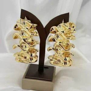 Gold Plated Chunky Wavy Ruffle Hoop Earrings Irregular C Shape Big Statement Hoops Women Party Daily Jewelry EK850