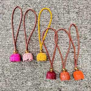Gold Plated Fashion Exquisite Luxury Bag Charms Gift Genuine Leather Bag Charms Pendants