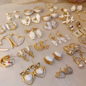 Gold Plated Women’s Fashion Classical Jewelry Cute Heart Style White Earrings Zinc Alloy for Party Gift