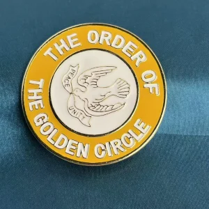 Gold and White Enamel Circle Brooch OGC Pin Women’s Jewelry Gold Plated Alloy for Weddings and Engagements