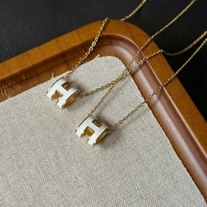 H Letter Necklace Fashionable Light Luxury Enamel Letter Pendant Studs Drop Oil Real Gold Plated 18K Waterproof Chain Women’s