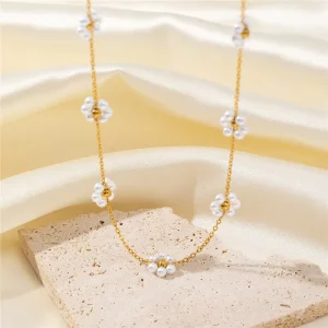 Handmade Bead Chain Flower Pearl Necklace Small Fragrance Style Flower Pearl Titanium Steel Non Fading Necklace