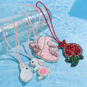 Handmade Beaded Flower Heart Decorative Pendant Personalized Cute White Rabbit Pomegranate Special Bag Parts Accessories Bag
