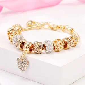 Handmade Trendy Gold Plated Bracelet for Women Fine Beaded Big Alloy Bead Crystal Heart Charm Pearl Beaded Bangles Party Gift