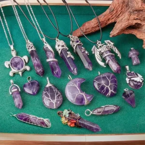Healing Natural Stone Amethyst Moon Heart Seven Chracks Fashion Jewelry Crystal Pendant Necklace for Women Men Gift