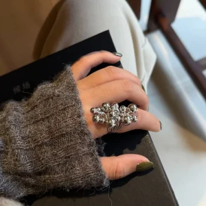 High End Women’s Fashion Ring Romantic Trendy Retro Style with Exquisite Luxurious Opening Individualistic New Style