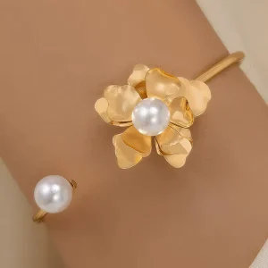 High Quality Women Flower Butterfly Pearl Crystal Bangle Jewelry Fashion Women Open Cuff Charm Bangles