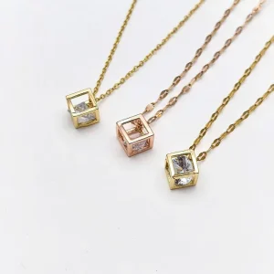 High-end Stainless Steel Sporty Geometric Hollow Diamond Pendant Necklace Women’s Party All-Match Light Luxury